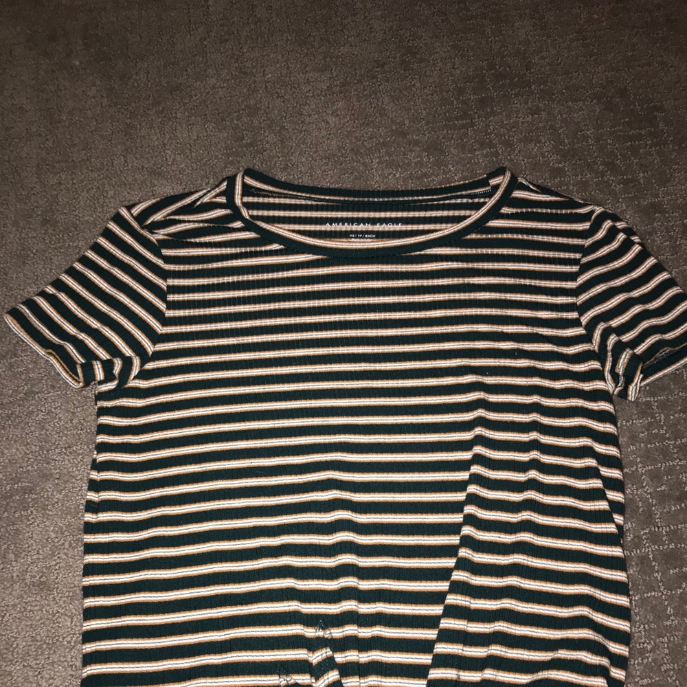 AMERICAN EAGLE tie t shirt